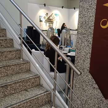 Sergide Katılımcı Sanatçılara Kahve İkramının Kaldırılması Ve Memnuniyetsizlik