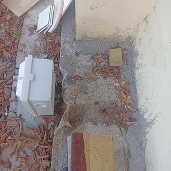 Bağlantı Kutusunun Yanlış Yere Bırakılması Ve Çalışanların İlgisiz Tavrı