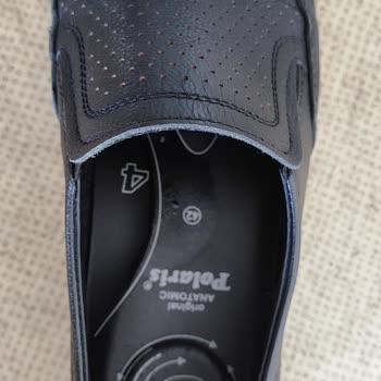 FLO Mağazasından Alınan Ayakkabının Tabanı Parçalandı, İlgisiz Müşteri Hizmetleri