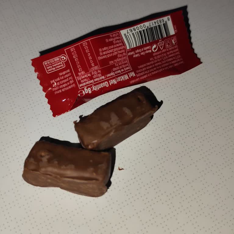 Tarihi Geçmemiş Tadelle Çikolatada Kötü Koku Ve Beyazlanma Şikayeti