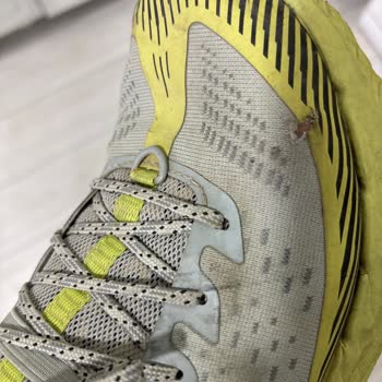 SPX Mağazasından Alınan Ayakkabı İki Kez Parçalandı Çözüm Bekliyorum