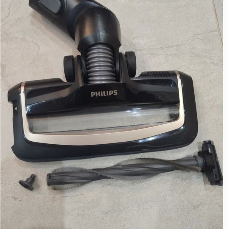 Philips Trip 9000 Dikey Süpürgede Garanti Dışı Bırakılan Parça Kırılması Mağduriyeti