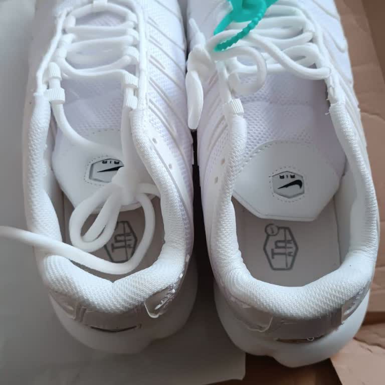 Yanlış Ürün Gönderimi, Çifte Kargo Ücreti Ve İletişimsizlik Mağduriyeti