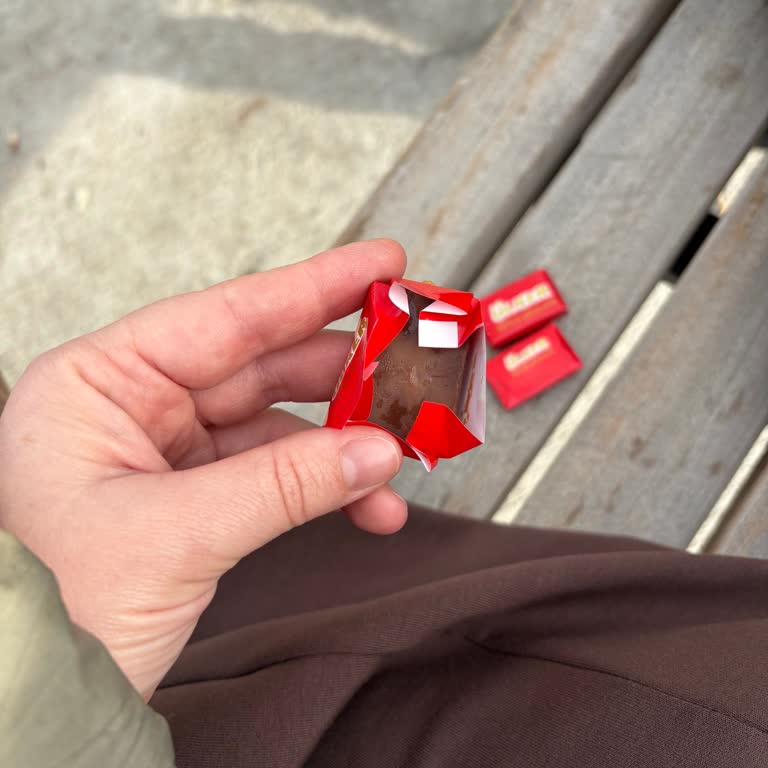 Tarihi Geçmemiş Ülker Çikolatada Renk Ve Tat Sorunu