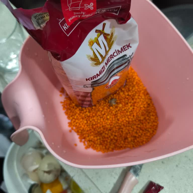 Migros Şubelerinde Gıda Güvenliği Endişesi