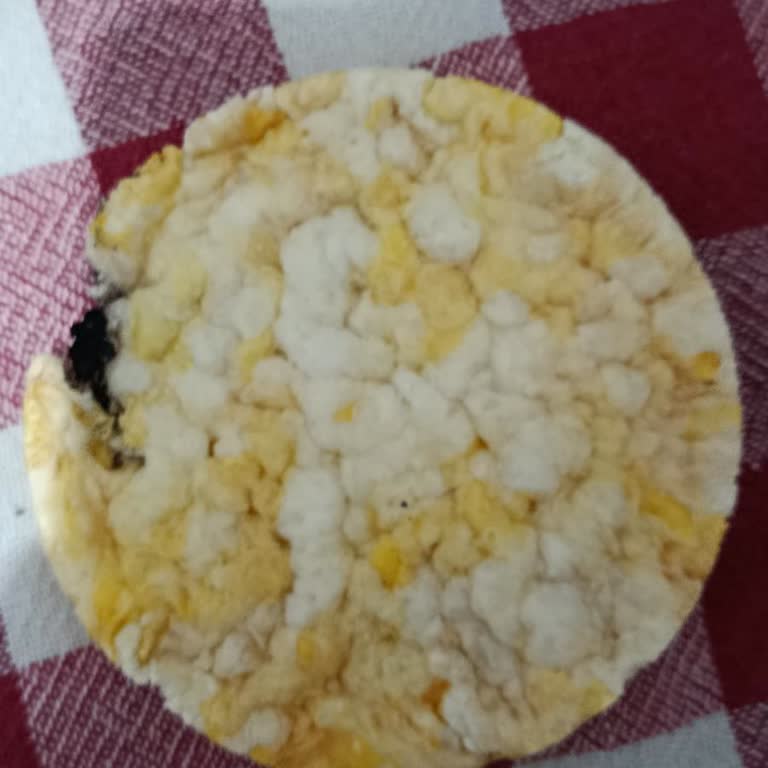 Eti Gong Paketinde Büyük Siyah Kalıntılar Nedeniyle Tüketemedik