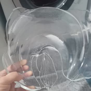 Kendi Kendine Patlayan Makine Kapağına Haksız Ücret Talebi