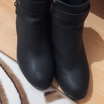 Aldığım Bot Hem Acı Verdi Hem Boya Bıraktı, İade Talebim Reddedildi