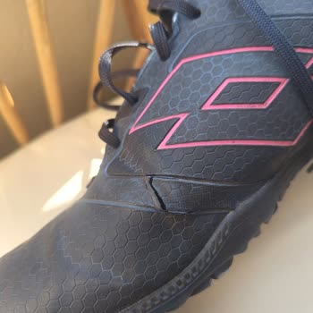 Ayakkabıda Kısa Sürede Yırtılma Ve Yetersiz İnceleme Süreci