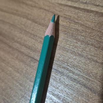 Aldığım Boya Kalemlerinde Tekrarlayan Çatlama Sorunu Ve Yetersiz Değişim Süreci