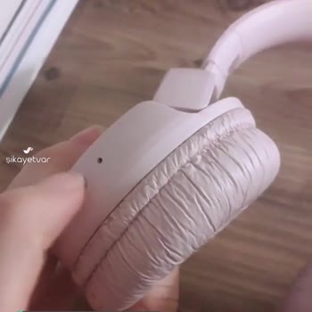 JBL Kulaklık Takılı Kaldı!
