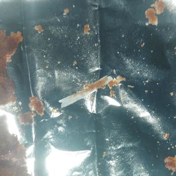 Eti Topkek Kakaolu Kek İçinden Plastik Parça Çıktı