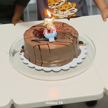 Seyhanlar Market'ten Aldığım Pastanın Çikolata Kaplaması Beklentimi Karşılamadı