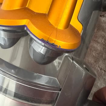 Servisten Kırık Dönen Dyson V12 Ve İletişim Eksikliği Mağduriyeti