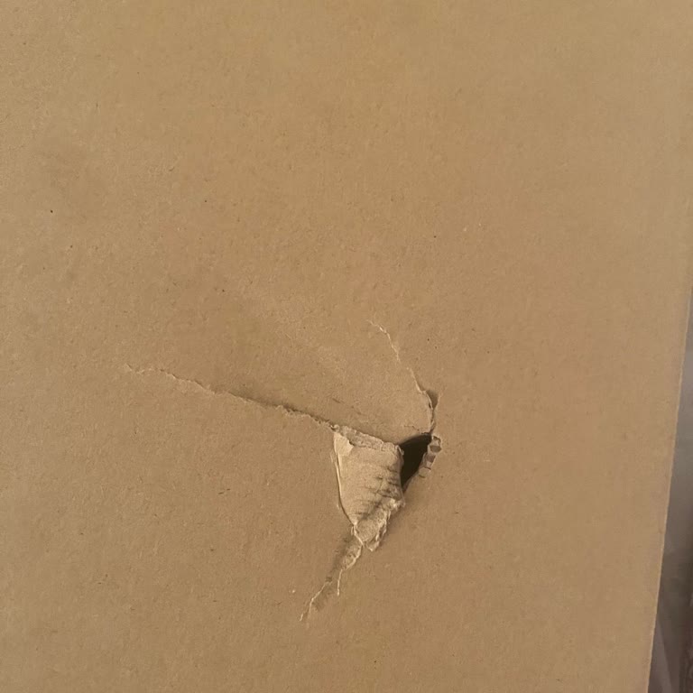 Yurtiçi Kargo Kargom Onayım Olmadan Kapının Önüne Bırakılıp Gidilmiş