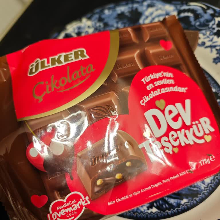 Son Kullanma Tarihi Geçmemiş Çikolatanın Beyazlaması Güvenimizi Sarsıyor