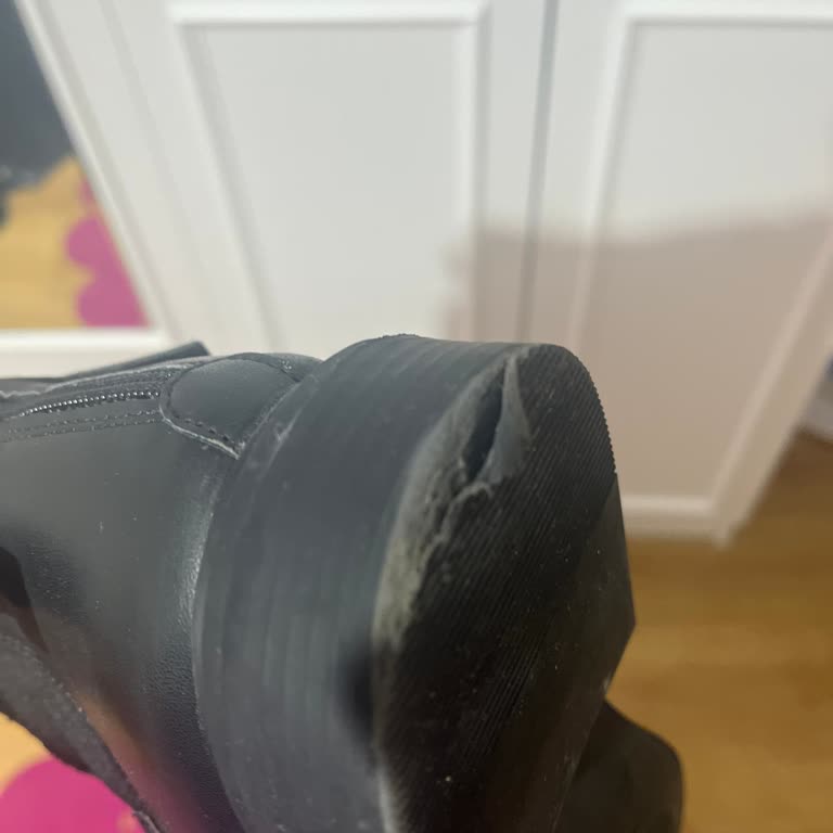 İlk Kullanımda Hasar Gören Bot İçin İade Talebim Reddedildi