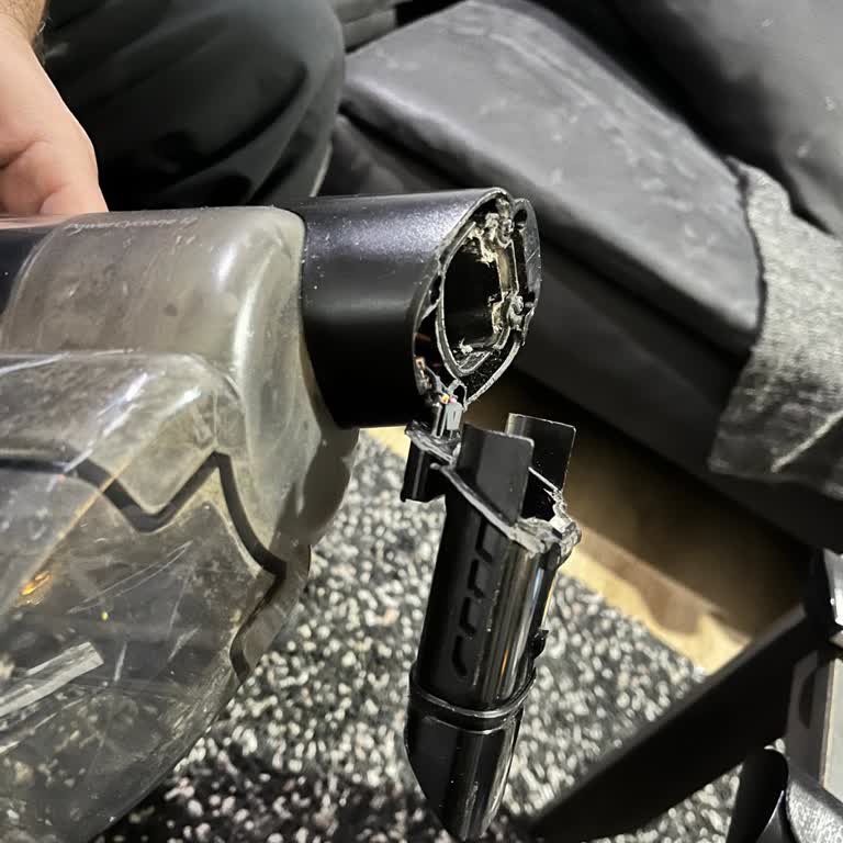 Philips Aqua 9000 Süpürgede Garanti Kapsamı Dışı Bırakılan Parça Mağduriyeti