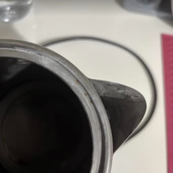 Kısa Sürede Paslanan Su Isıtıcı Ve Çözülmeyen Servis Sorunu