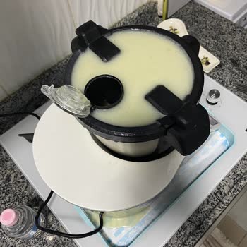 Arzum Mutfak Robotu Taşma Ve Plastik Koku Sorunu Garanti Kapsamında Çözülmedi