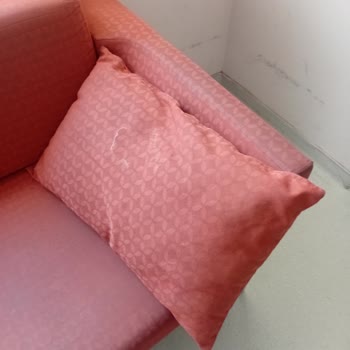 Ankara Bilkent Şehir Hastanesi'nde Koltukların Hijyen Ve Bakımsızlık Sorunu