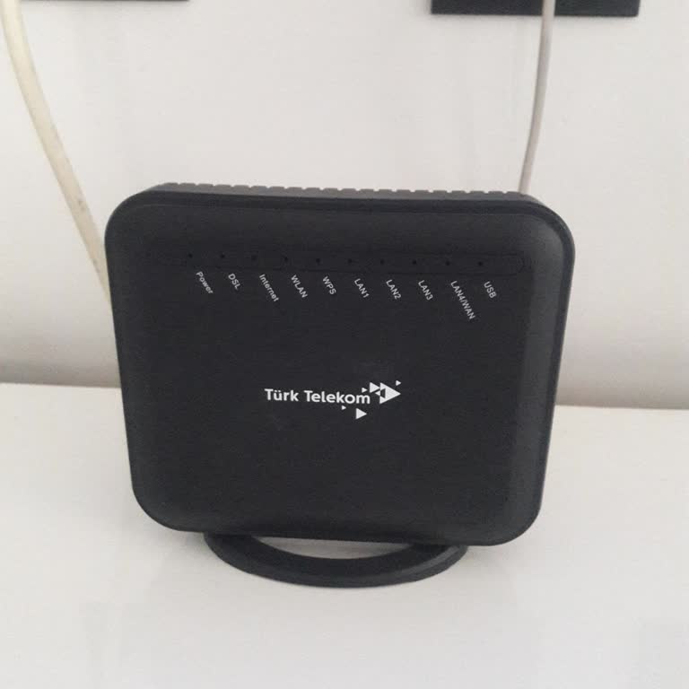 10 Gündür İnternet Yok, Teknik Ekip Yönlendirilmedi Mağduriyetim Sürüyor