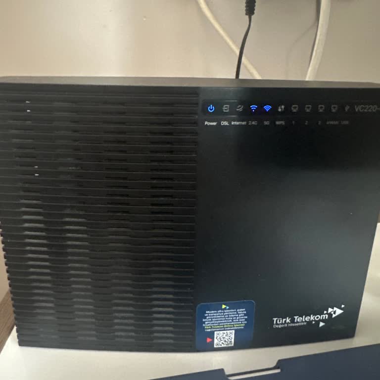 Günlerdir Süren İnternet Kesintisine Ve Bilgi Eksikliğine Çözüm Bekliyorum