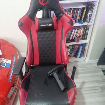 Rampage KL-R40 Oyuncu Koltuğunda Erken Parça Kırılması Ve Dikiş Açılması Sorunu
