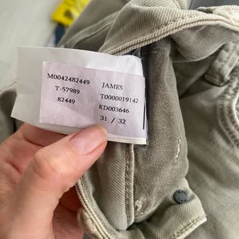 Mavi Jeans Pantolonunda Renk Atması Ve İade Süresi Sorunu