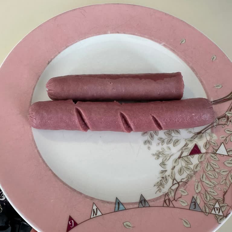 Aytaç Dana Sosis Ürününde Yoğun Koku Ve Güven Sorunu