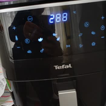 Tefal Grill XXL Airfryer'da Kısa Sürede Dijital Ekran Arızası Ve Garanti Talebi