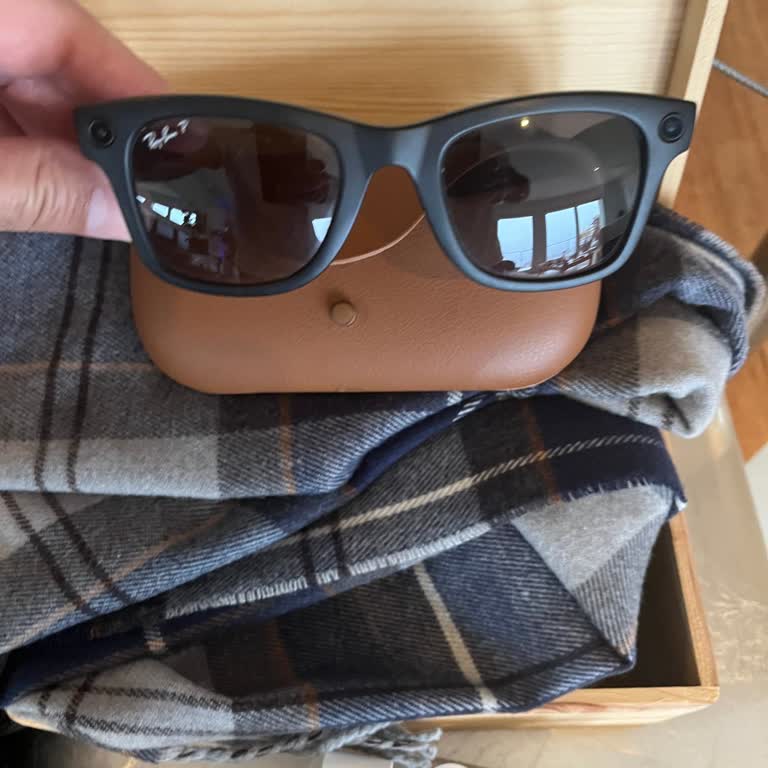 Ray-Ban Wayfarer Smart Glasses Battery Dies In Minutes - Need Replacement