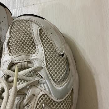 Kronik Üretim Hatası Nedeniyle New Balance 530 Ayakkabıda Mağduriyet Ve Çözüm Beklentisi