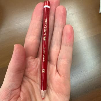 Faber Castell Kalemin Ucu Sürekli Kırılıyor, Kullanılamaz Hale Geldi