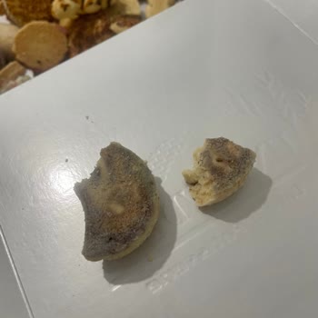 Un Sevdası Esenler Şubesinden Küflü Kurabiye Satışı Mağduriyeti