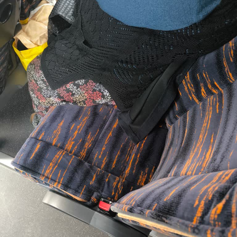 Yarım Koltukta Seyahat Ve Personel İlgisizliği Nedeniyle Ücret İadesi Talebi