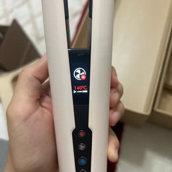 Dyson Airstraight Sürekli Filtre Uyarısı Ve Müşteri Hizmetlerine Ulaşılamıyor