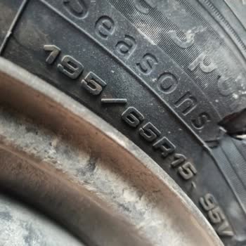 Goodyear Yeni Alınan Lastiğin Kısa Sürede Parçalanması ve İlgisizlik