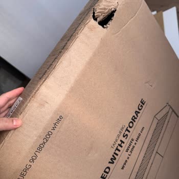 Teslim Edilen Karyolada Kırık Parça Sorunu Ve Gecikmeli Destek