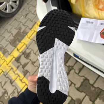 Ayağımı Yaralayan Ayakkabı İçin Değişim Talebim Reddedildi