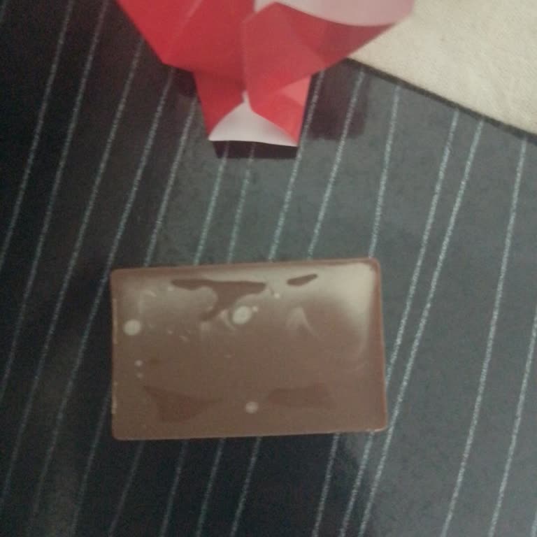 Taze Olmayan Ülker Napoliten Çikolata Güvenimi Sarsıyor