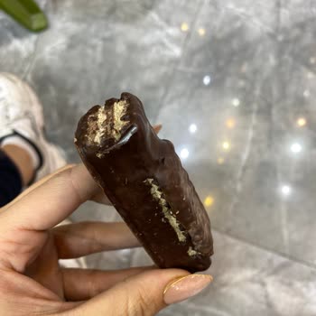 Aldığım Eti Karam Bitter Çikolatanın Şekli Bozuk Çıktı, İnceleme Ve Geri Dönüş Talep Ediyorum