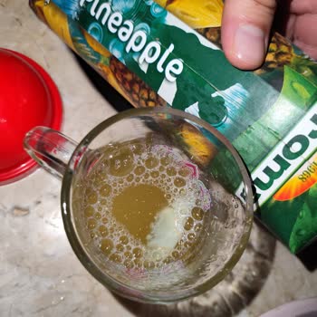 Son Kullanma Tarihi Geçmemiş Meyve Suyunda Küf Ve Kötü Koku Şoku