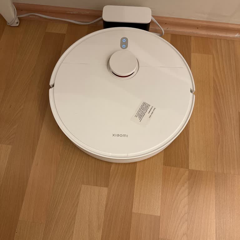 Garanti Kapsamındaki Robot Süpürge İçin Yüksek Ücret Ve Eksik Hizmet