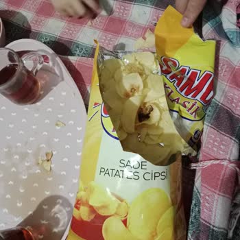 A101'den Aldığım Cips Yanık Ve Kararmış Parçalar İçeriyor