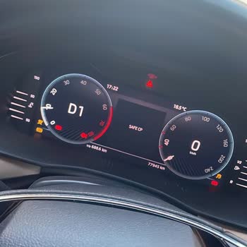 Skoda Scala'da Multimedya Ve Vites Bölgesi Sorunları