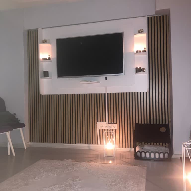 Saatlerce Süren Elektrik Kesintisi Mağduriyetimizi Artırıyor