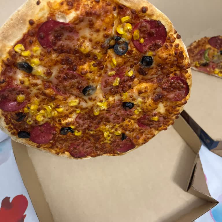 Soğuk Ve Bayat Ürün, Yetersiz Çözüm: Domino's Siparişimde Hayal Kırıklığı