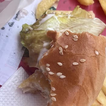 Burger King, menú con pan mohoso y problema de higiene