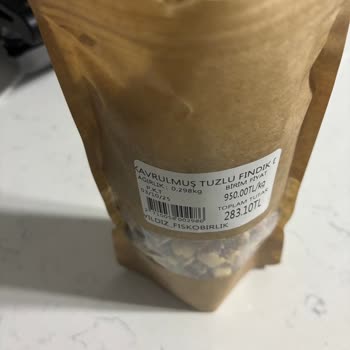 Fiskobirlik'ten Aldığım Üründe Canlı Kurt Ve Örümcek Ağı Çıktı